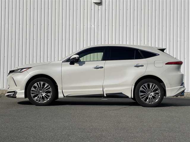 トヨタ ハリアー Z レザーパッケージ 福岡県 2021(令3)年 3.9万km ホワイトパールクリスタルシャイン モデリスタエアロ（F、S、R）/黒革シート/ＪＢＬサウンド/純正１２．３インチナビ O9HLHARRIERTC/トヨタセーフティセンス/ハンズフリーパワーバックドア/デジタルインナーミラー/シートエアコン/シートヒーター/ステアリングヒーター/ＢＳＭ/バックカメラ/ＨＵＤ/フルセグテレビ/ビルトインETC2.0/D/Nパワーシート/ポジションメモリー