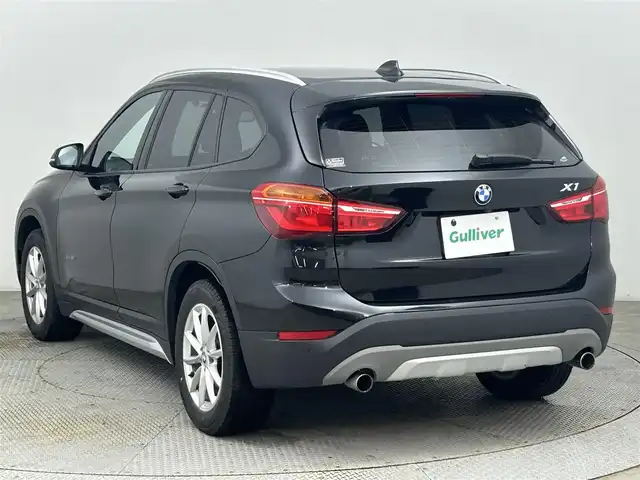 ＢＭＷ Ｘ１ 道央・札幌 2018(平30)年 4.3万km ジェットブラック ・４WD/・純正メモリナビ/・CD/DVD/BT/USB/・バックカメラ/・ETC（ルームミラー一体型）/・クリアランスソナー/・アクティブクルーズコントロール/・アイドリングストップ/・横滑り防止装置/・ステアリングスイッチ/・ハーフレザーシート/・D＋N席シートヒーター/・パワーバックドア/・ルーフレール/・LEDヘッドライト/・フォグランプ/・プッシュスタート/・スマートキー/・純正フロアマット/・純正17インチAW/・純正18インチAW＋夏タイヤ積込（溝７mm）/・取扱説明書