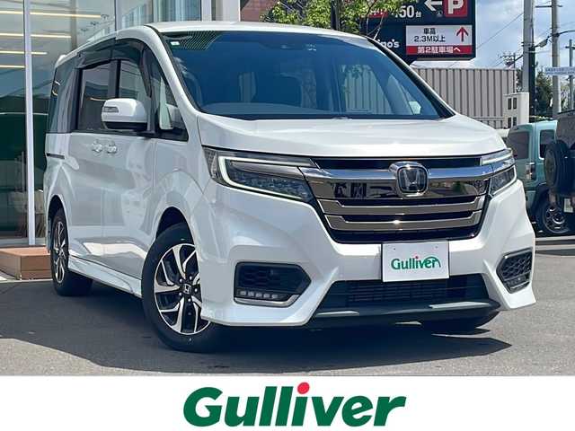 ホンダ ステップワゴン スパーダクールスピリット HセンシングBスタイル 道央・札幌 2019(平31)年 1.9万km プラチナホワイトパール ・４WD/・ホンダセンシング/・ワンオーナー/・寒冷地仕様/・純正ナビ/　CD＆DVD＆BT＆TV/・バックカメラ/・ハーフレザーシート/・両側パワースライドドア/・レーンキープアシスト/・レーダークルーズコントロール/・アイドリングストップ/・シートヒーター/・オートエアコン/・オートライト/・プッシュスタート/・スマートキー/・純正エンジンスターター/・ビルトインETC/・パドルシフト/・ミラーヒーター/・電動格納ミラー/・ワイパー熱線/・純正AW＆冬タイヤ積込/・わくわくゲート/・純正フロアマット/・ドアバイザー/・ウィンカーミラー/・フォグライト/・LEDヘッドライト/・スペアキー