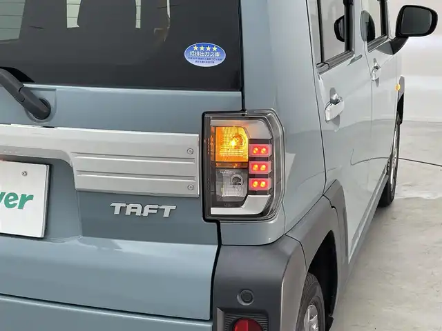 ダイハツ タフト G ターボ 福井県 2020(令2)年 3.6万km ターコイズブルーマイカメタリック ４WD/純正ディラーオプション7インチナビ/CD/DVD/Bluetooth/フルセグTV/USB/AM/FM/バックカメラ /スマートアシスト/・衝突警報機能 /・衝突回避支援ブレーキ機能 /・車線逸脱警報機能/・誤発進抑制制御機能 /・先行車発進お知らせ機能/・レーダークルーズコントロール/ガラスルーフ/純正オプションドライブレコーダー/シートヒーター/ETC/電動パーキングブレーキ/ブレーキホールド/革巻きステアリング/ステアリングスイッチ/ステアリングチルド機構/アイドリングストップ/LEDオートライト/フォグランプ/純正15インチアルミホイール/純正フロアマット/スマートキー/スペアキー/プッシュスタート