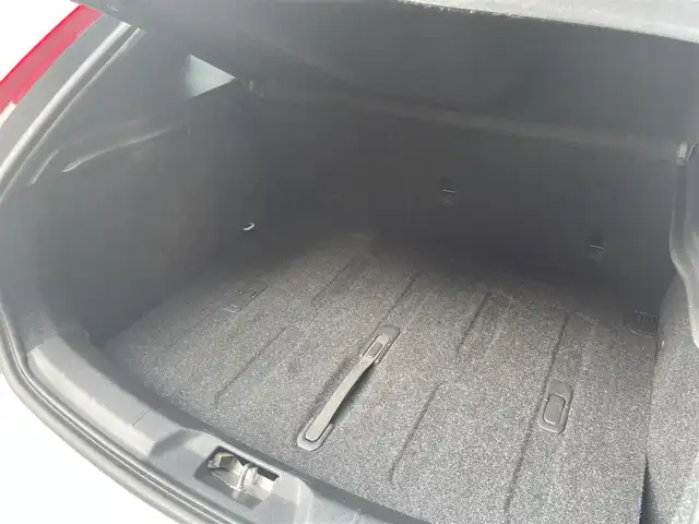 ボルボ Ｖ４０ D4 インスクリプション 栃木県 2016(平28)年 6.1万km パール 茶レザーシート /パワーシート /シートヒーター /Harman/Kardon/ナビ/フルセグ/バックカメラ/ETC/バックソナー /LEDヘッドライト/オートライト/BLIS/レーンキープアシスト/スマートキー/パドルシフト