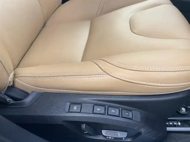 ボルボ Ｖ４０ D4 インスクリプション 栃木県 2016(平28)年 6.1万km パール 茶レザーシート /パワーシート /シートヒーター /Harman/Kardon/ナビ/フルセグ/バックカメラ/ETC/バックソナー /LEDヘッドライト/オートライト/BLIS/レーンキープアシスト/スマートキー/パドルシフト