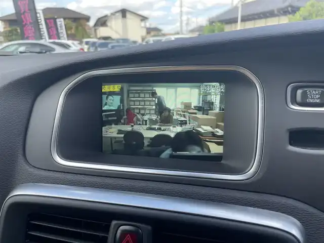 ボルボ Ｖ４０ D4 インスクリプション 栃木県 2016(平28)年 6.1万km パール 茶レザーシート /パワーシート /シートヒーター /Harman/Kardon/ナビ/フルセグ/バックカメラ/ETC/バックソナー /LEDヘッドライト/オートライト/BLIS/レーンキープアシスト/スマートキー/パドルシフト