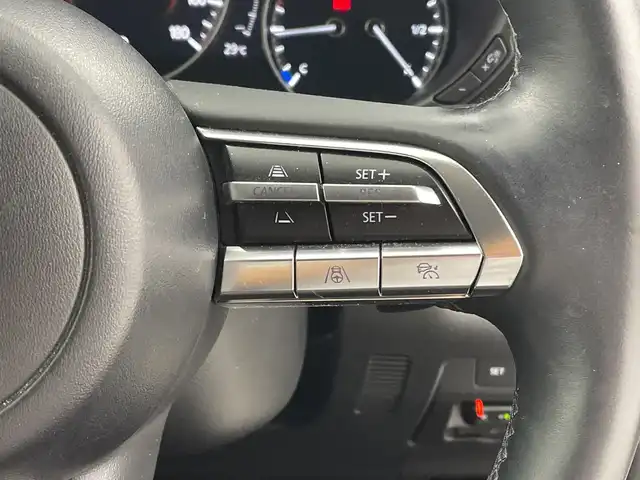 マツダ ＣＸ－３０ XD プロアクティブツーリングセレクション 三重県 2020(令2)年 1.8万km スノーフレイクホワイトパールマイカ 禁煙車/マツダコネクトナビ/・フルセグ・Bluetooth・CD・DVD/バックカメラ/パワーバックドア/メモリ付きパワーシート/レーダークルーズコントロール/ブラインドスポットモニター/前席シートヒーター/ステアリングヒーター/純正ドライブレコーダー/ETC/LEDヘッドライト/電動パーキング/プッシュスタート/スマートキー