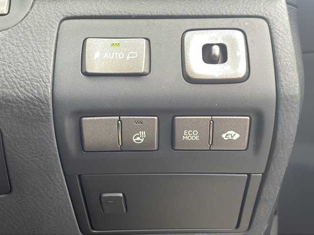 レクサス ＬＳ 600h Iパッケージ 青森県 2011(平23)年 10.1万km ホワイトパールクリスタルシャイン 4WD/ワンオーナー/純正HDDナビ・フルセグTV/OPマークレビンソンサラウンド/CD・DVD・Bluetooth/バックカメラ/レザーシート/前席パワーシート・エアシート/前後席シートヒーター/OPパワートランクリッド/ステアリングヒーター/リアドア・リアウインドウ電動サンシェード/クルーズコントロール/純正エンジンスターター/ビルトインETC/LEDヘッドライト/フォグランプ/純正18インチアルミ/スマートキー/プッシュスタート/スペアキー、カードキー有/保証書・取説書