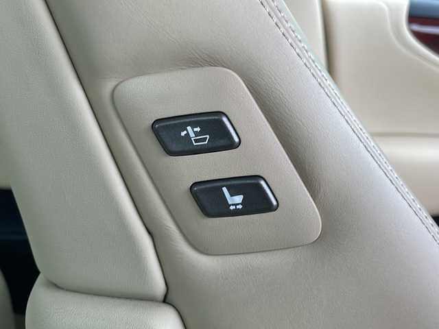 レクサス ＬＳ 600h Iパッケージ 青森県 2011(平23)年 10.1万km ホワイトパールクリスタルシャイン 4WD/ワンオーナー/純正HDDナビ・フルセグTV/OPマークレビンソンサラウンド/CD・DVD・Bluetooth/バックカメラ/レザーシート/前席パワーシート・エアシート/前後席シートヒーター/OPパワートランクリッド/ステアリングヒーター/リアドア・リアウインドウ電動サンシェード/クルーズコントロール/純正エンジンスターター/ビルトインETC/LEDヘッドライト/フォグランプ/純正18インチアルミ/スマートキー/プッシュスタート/スペアキー、カードキー有/保証書・取説書
