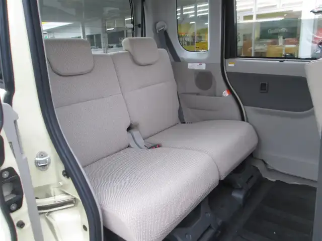 ダイハツ タント X SAⅡ 千葉県 2015(平27)年 5.1万km コットンアイボリー ワンオーナー/純正8型ナビ、フルセグTV(キャンセラー有)/バックカメラ/純正オーディオ【DVD/CD/BT/SD/USB】/片側パワースライドドア/LEDヘッドライト/ナビ連動ステアリングスイッチ/アイドリングストップ/社外前後ドライブレコーダー/スペアキー/取扱説明書/ナビ取扱説明書/新車時保証書/ダイハツ整備記録簿(H28/29/30/R2/4/5/6)