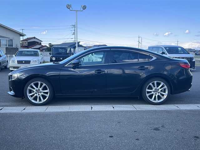 マツダ アテンザ セダン XD 香川県 2013(平25)年 8.3万km ジェットブラックマイカ 純正ナビ（フルセグTV/CD，DVD/BT)/バックカメラ/車間支援認知システム/HIDヘッドライト/ETC/ターボ/スペアキー