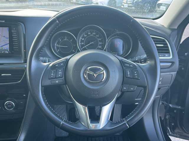 マツダ アテンザ セダン XD 香川県 2013(平25)年 8.3万km ジェットブラックマイカ 純正ナビ（フルセグTV/CD，DVD/BT)/バックカメラ/車間支援認知システム/HIDヘッドライト/ETC/ターボ/スペアキー