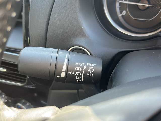 マツダ アテンザ セダン XD 香川県 2013(平25)年 8.3万km ジェットブラックマイカ 純正ナビ（フルセグTV/CD，DVD/BT)/バックカメラ/車間支援認知システム/HIDヘッドライト/ETC/ターボ/スペアキー