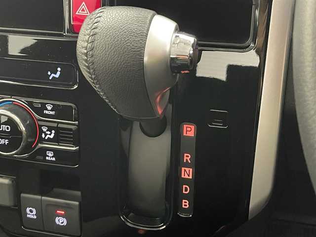 トヨタ ルーミー カスタムG－T 愛知県 2022(令4)年 0.6万km レーザーブルークリスタルシャイン 純正９型ナビ　全方位カメラ　シートヒーター　両側パワスラ　前後ドラレコ　ＥＴＣ　スマアシ　衝突軽減　追従クルコン　ＬＥＤオートライト　コーナーセンサー　電動パーキング　ロールシェード　純正マット　禁煙