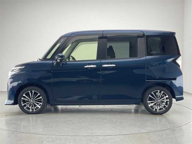 トヨタ ルーミー カスタムG－T 愛知県 2022(令4)年 0.6万km レーザーブルークリスタルシャイン 純正９型ナビ　全方位カメラ　シートヒーター　両側パワスラ　前後ドラレコ　ＥＴＣ　スマアシ　衝突軽減　追従クルコン　ＬＥＤオートライト　コーナーセンサー　電動パーキング　ロールシェード　純正マット　禁煙