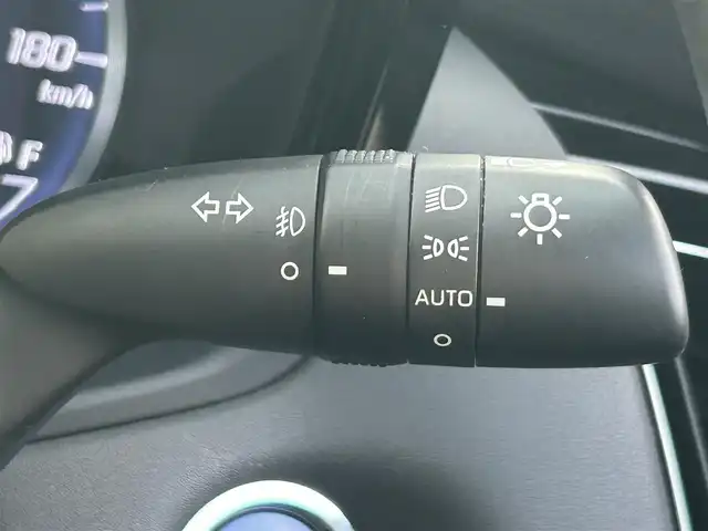 トヨタ クラウン ハイブリッド S 岡山県 2018(平30)年 11.8万km ブラック 登録時走行距離117380km/純正8インチナビ/（AM/FM/CD/DVD/BT/TV）/バックカメラ/D/N席シートヒーター/D/N席パワーシート/ステアリングヒーター/トヨタセーフティセンス/・プリクラッシュセーフティ/・レーンディパーチャアラート/・オートマチックハイビーム/・アダプティブクルーズコントロール/・ブラインドスポットモニター/純正17インチアルミホイール/前後ドライブレコーダー/電子パーキングアシスト/プッシュスタート