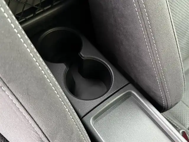 ダイハツ コペン GRスポーツ 東京都 2023(令5)年 0.3万km ジョーヌイエロー 純正ナビ(ＮＭＺＫ－Ｗ７３Ｄ)/【ipod/USB/SD/DISC/TV/FM/AM/BT】/電動オープンルーフ/純正BBS16インチAW/GR SPORT専用ショックアブソーバー/ドライブレコーダー/ETC/シートヒーター/LEＤヘッドライト/フォグランプ/オートライト/パドルシフト/アイドリングストップ/プッシュスタート/スマートキー