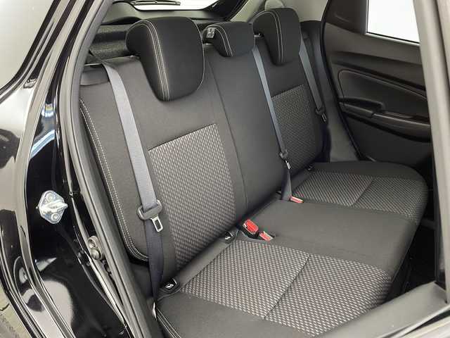 スズキ スイフト HYBRID RS 大阪府 2018(平30)年 5.5万km スーパーブラックパール 純正8インチナビ/【フルセグTV/Bluetooth/CD/DVD/USB/FM/AM】/全方位カメラ/スズキセーフティーサポート/デュアルセンサーブレーキサポート/・車線逸脱警報/・アダクティブクルーズコントロール/・ハイビームアシスト/・発進お知らせ機能/パドルシフト/運転席シートヒーター/LEDヘッドライト/オートハイビーム/純正16インチAW/スマートキー/スペアキー1本