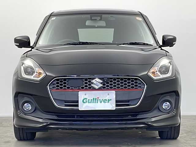 スズキ スイフト HYBRID RS 大阪府 2018(平30)年 5.5万km スーパーブラックパール 純正8インチナビ/【フルセグTV/Bluetooth/CD/DVD/USB/FM/AM】/全方位カメラ/スズキセーフティーサポート/デュアルセンサーブレーキサポート/・車線逸脱警報/・アダクティブクルーズコントロール/・ハイビームアシスト/・発進お知らせ機能/パドルシフト/運転席シートヒーター/LEDヘッドライト/オートハイビーム/純正16インチAW/スマートキー/スペアキー1本