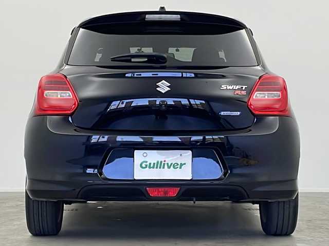 スズキ スイフト HYBRID RS 大阪府 2018(平30)年 5.5万km スーパーブラックパール 純正8インチナビ/【フルセグTV/Bluetooth/CD/DVD/USB/FM/AM】/全方位カメラ/スズキセーフティーサポート/デュアルセンサーブレーキサポート/・車線逸脱警報/・アダクティブクルーズコントロール/・ハイビームアシスト/・発進お知らせ機能/パドルシフト/運転席シートヒーター/LEDヘッドライト/オートハイビーム/純正16インチAW/スマートキー/スペアキー1本