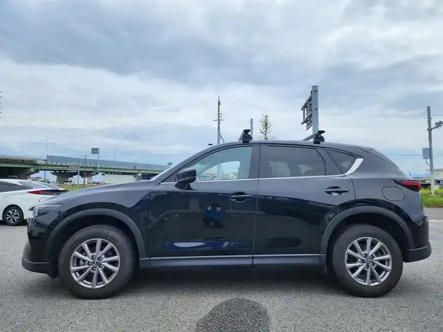 マツダ ＣＸ－５ XD スマートエディション 福井県 2022(令4)年 2.5万km ジェットブラックマイカ 〇純正ナビ/〇フルセグTV/〇バックカメラ/〇360°ビューモニター/〇ETC/〇ドライブレコーダー/〇アドバンスドスマートシティブレーキ/〇レーダークルーズコントロール/〇ブラインドスポットモニター/〇LEDヘッドランプ/〇オートライト/〇革巻きステアリング/〇アドバンスドキーレス/〇禁煙車