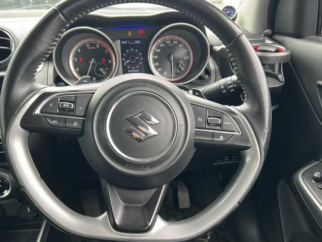 スズキ スイフト HYBRID RS 鹿児島県 2017(平29)年 16.3万km スピーディーブルーM クルーズコントロール　/ドライブレコーダー　/ビルトインETC　/シートヒーター　/社外ナビ（FH-9300DVS） /Bluetoothオーディオ　/アイドリングストップ　/パドルシフト　/MTモード付AT/純正アルミホイール（16インチ）/横滑り防止装置/レーンキープアシスト/LEDヘッドライト/エアバック（W＋サイド）
