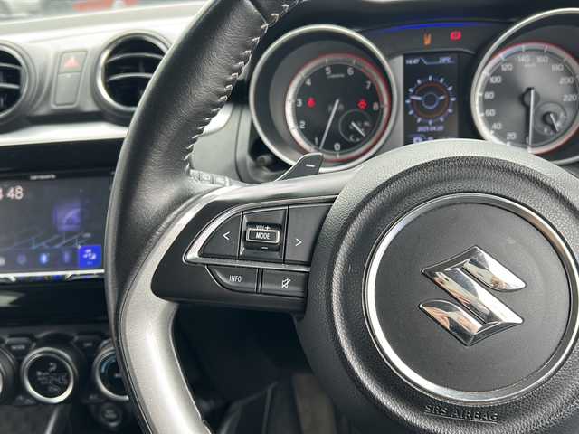 スズキ スイフト HYBRID RS 鹿児島県 2017(平29)年 16.3万km スピーディーブルーM クルーズコントロール　/ドライブレコーダー　/ビルトインETC　/シートヒーター　/社外ナビ（FH-9300DVS） /Bluetoothオーディオ　/アイドリングストップ　/パドルシフト　/MTモード付AT/純正アルミホイール（16インチ）/横滑り防止装置/レーンキープアシスト/LEDヘッドライト/エアバック（W＋サイド）