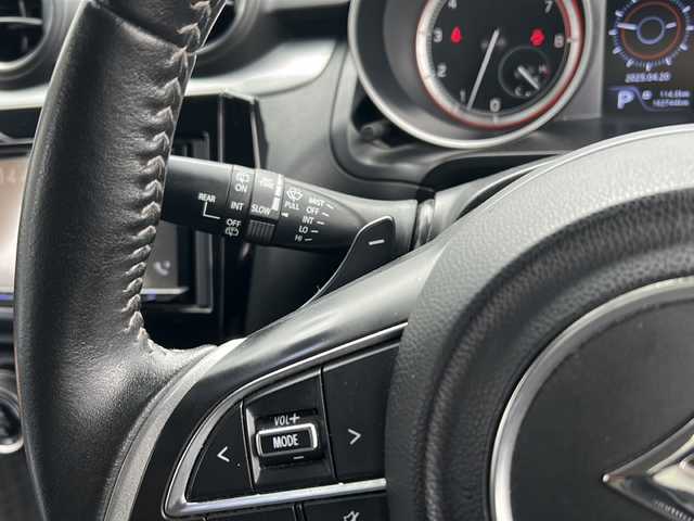 スズキ スイフト HYBRID RS 鹿児島県 2017(平29)年 16.3万km スピーディーブルーM クルーズコントロール　/ドライブレコーダー　/ビルトインETC　/シートヒーター　/社外ナビ（FH-9300DVS） /Bluetoothオーディオ　/アイドリングストップ　/パドルシフト　/MTモード付AT/純正アルミホイール（16インチ）/横滑り防止装置/レーンキープアシスト/LEDヘッドライト/エアバック（W＋サイド）