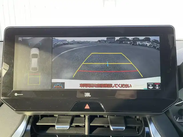 トヨタ ハリアー Z レザーパッケージ 熊本県 2020(令2)年 3.1万km ホワイトパールクリスタルシャイン モデリスタ/ＪＢＬディスプレイオーディオ/AM/FM/USB/BT/フルセグTV/全方位カメラ/トヨタセーフティセンス/・プリクラッシュセーフティ/・レーントレーシングアシスト/・ブラインドスポットモニター/・クリアランスソナー/・パーキングサポートブレーキ/・ロードサインアシスト/・オートマチックハイビーム/・レーダークルーズコントロール/ヘッドアップディスプレイ/革巻きステアリング/・ステアリングリモコン/・ステアリングヒーター/革シート/・D席メモリシート/・D/Nパワーシート/・D/Nシートヒーター/・D/Nシートクーラー/パワーバックドア/デジタルインナーミラー/ビルトインETC2.0/電動パーキング/オートホールド/スマートキー/プッシュスタート/純正フロアマット/ドアバイザー/純正アルミホイール
