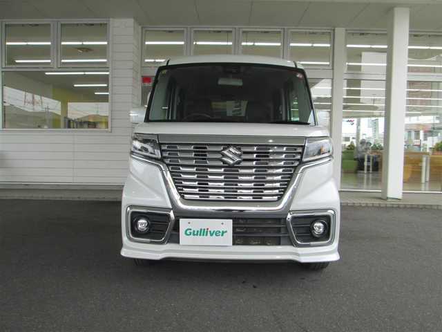 スズキ スペーシア カスタム HYBRID XS 千葉県 2018(平30)年 4.5万km ピュアホワイトP ワンオーナー/純正8インチナビ、フルセグTV/バックカメラ/オーディオ【CD/DVD/SD?BT/USB】/両側パワースライドドア/デュアルセンサーブレーキサポート/LEDヘッドライト&LEDフォグ/純正15インチアルミホイール/ウィンカードアミラー/コーナーセンサー/スイッチ付き革巻きステアリング/後席送風サーキュレーター/ハーフレザーシート/運転席シートヒーター/ドライブレコーダー&ビルトインETC/スマートキー