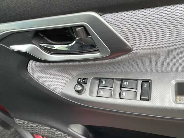 ダイハツ ムーヴ カスタム X SA 鹿児島県 2015(平27)年 9.1万km ファイアークォーツレッドM 社外ナビ/Bluetooth/ETC/プッシュスタートボタン/ワンセグ/アイドリングストップ/パワーウィンドウ/電動格納ミラー/バックカメラ/社外アルミホイール14インチ/衝突被害軽減システム/オートライト/横滑り防止装置/純正フロアマット