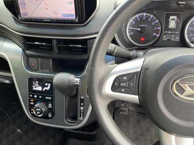 ダイハツ ムーヴ カスタム X SA 鹿児島県 2015(平27)年 9.1万km ファイアークォーツレッドM 社外ナビ/Bluetooth/ETC/プッシュスタートボタン/ワンセグ/アイドリングストップ/パワーウィンドウ/電動格納ミラー/バックカメラ/社外アルミホイール14インチ/衝突被害軽減システム/オートライト/横滑り防止装置/純正フロアマット