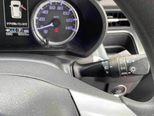 ダイハツ ムーヴ カスタム X SA 鹿児島県 2015(平27)年 9.1万km ファイアークォーツレッドM 社外ナビ/Bluetooth/ETC/プッシュスタートボタン/ワンセグ/アイドリングストップ/パワーウィンドウ/電動格納ミラー/バックカメラ/社外アルミホイール14インチ/衝突被害軽減システム/オートライト/横滑り防止装置/純正フロアマット