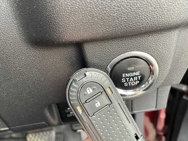 ダイハツ ムーヴ カスタム X SA 鹿児島県 2015(平27)年 9.1万km ファイアークォーツレッドM 社外ナビ/Bluetooth/ETC/プッシュスタートボタン/ワンセグ/アイドリングストップ/パワーウィンドウ/電動格納ミラー/バックカメラ/社外アルミホイール14インチ/衝突被害軽減システム/オートライト/横滑り防止装置/純正フロアマット