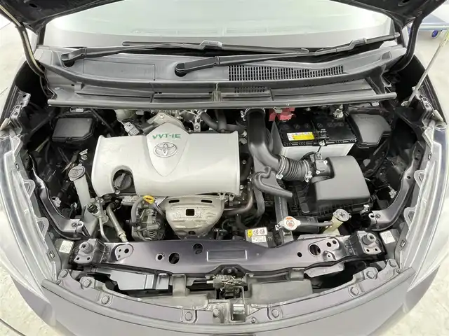 トヨタ シエンタ G クエロ 千葉県 2018(平30)年 9.6万km クールボルドーガラスフレーク トヨタセーフティセンス/・プリクラッシュセーフティ/・レーンディパーチャーアラート/・先行車発進/純正7インチSDナビ/CD BT MSV フルセグ/バックカメラ/両側パワースライドドア/LEDオートライト/ハーフレザーシート/純正16インチアルミホイール/革巻きステアリング/ステアリングスイッチ/ドアバイザー/純正フロアマット/プッシュスタート/スマートキー/ETC
