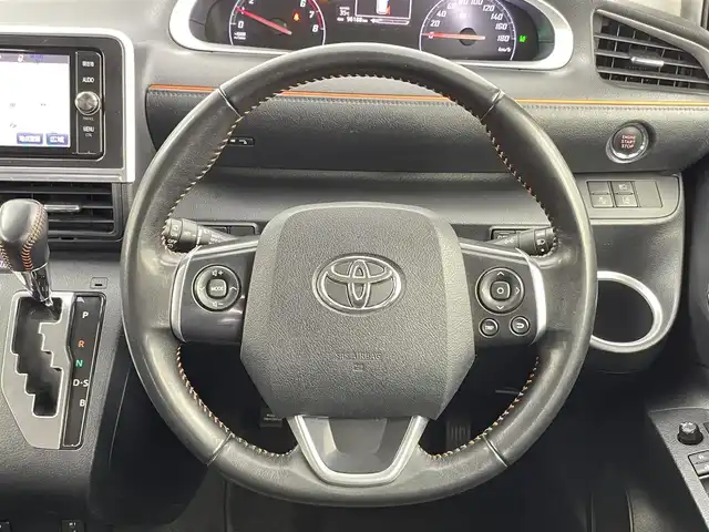 トヨタ シエンタ G クエロ 千葉県 2018(平30)年 9.6万km クールボルドーガラスフレーク トヨタセーフティセンス/・プリクラッシュセーフティ/・レーンディパーチャーアラート/・先行車発進/純正7インチSDナビ/CD BT MSV フルセグ/バックカメラ/両側パワースライドドア/LEDオートライト/ハーフレザーシート/純正16インチアルミホイール/革巻きステアリング/ステアリングスイッチ/ドアバイザー/純正フロアマット/プッシュスタート/スマートキー/ETC