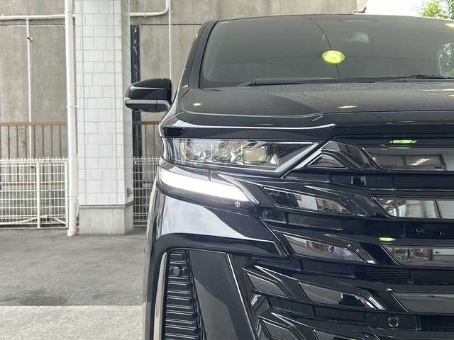 トヨタ ヴェルファイア ハイブリット Z プレミア 京都府 2023(令5)年 2.5万km ブラック 純正14インチナビ/Bluetooth/フルセグTV/パノラミックビューモニター/バックカメラ/両側パワースライドドア/ガラスルーフ/クルーズコントロール/アドバンストパーク/アドバンストドライブ/ビルトインETC2.0/パワーバックドア/メモリーパワーシート/シートヒーター/エアシート/禁煙/プリクラッシュセーフティ/前後コーナーセンサー/レーンキープアシスト/BSM/オートライト/オートマチックハイビーム/3列シート/ユニバーサルステップ/純正19インチAW/電動パーキングブレーキ/プッシュスタート/ステアリングスイッチ/パドルシフト/純正ドアバイザー/純正フロアマット/保証書/スマートキースペア