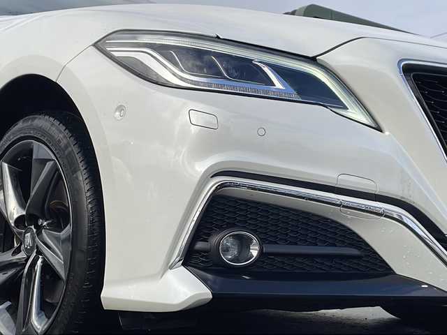 トヨタ クラウン ハイブリッド RS Four リミテッド 道北・旭川 2020(令2)年 5.1万km ホワイトパールクリスタルシャイン /4WD//寒冷地仕様//3眼LEDヘッドライトシーケンシャルウインカー//純正メモリナビ//CD/DVD/BD/SD/MSV/BT/USB/フルセグ//パノラミックビューモニター//トヨタセーフティセンス//PCS/ACC/LTA/BSM/RCTA/PKSB/RSA/HUD//クリアランスソナー//パーキングアシスト//ハーフレザーシート//パワーシート//シートヒーター//ステアリングヒーター//ミラーヒーター//オートハイビーム//オートライト//LEDヘッドライト//フォグライト//ヘッドライトウォッシャー//オートリトラミラー//オートワイパー//ビルトインETC//純正エンジンスターター//AC100V//フロントデアイサー//純正フロアマット//ドアバイザー//AW冬タイヤ積み込み