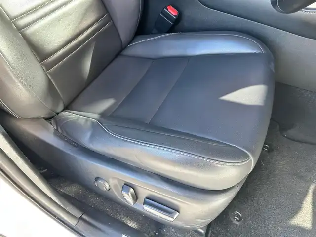 レクサス ＮＸ 300 Iパッケージ 富山県 2017(平29)年 9.9万km 白 純正SDナビ/Bluetooth接続/フルセグTV/AM/FMラジオ/Miracast/CD再生/バックカメラ/サンルーフ/ＡＣＣ/パワーバックドア/ドラレコ/D/N席パワーシート/D/N席シートヒーター/ステアリングヒーター/オートハイビーム/オートホールド/ETC2.0/横滑り防止/アイドリングストップ/車線逸脱防止