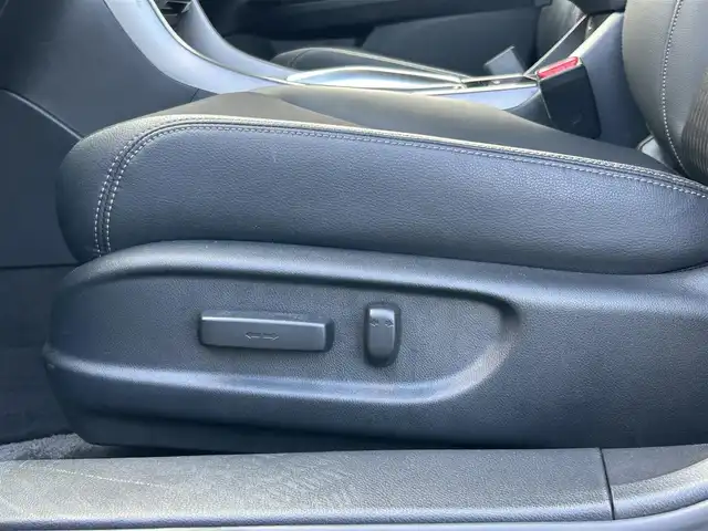 ホンダ アコード ハイブリッド EX 愛媛県 2017(平29)年 3.8万km プレミアムディープロッソパール メーカーオプション純正ナビ/BT/AM・FM/CD/DVD/フルセグTV/ビルトインETC/前方ドライブレコーダー/D+N席パワーシート/シートメモリー/全席シートヒーター/追従型クルーズコントロール/オートホールド/レーンキープアシスト/衝突軽減システム/前後コーナーセンサー/バックカメラ・左サイドカメラ/純正アルミホイール/純正フロアマット