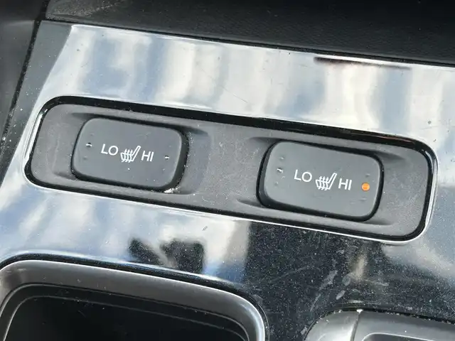 ホンダ アコード ハイブリッド EX 愛媛県 2017(平29)年 3.8万km プレミアムディープロッソパール メーカーオプション純正ナビ/BT/AM・FM/CD/DVD/フルセグTV/ビルトインETC/前方ドライブレコーダー/D+N席パワーシート/シートメモリー/全席シートヒーター/追従型クルーズコントロール/オートホールド/レーンキープアシスト/衝突軽減システム/前後コーナーセンサー/バックカメラ・左サイドカメラ/純正アルミホイール/純正フロアマット