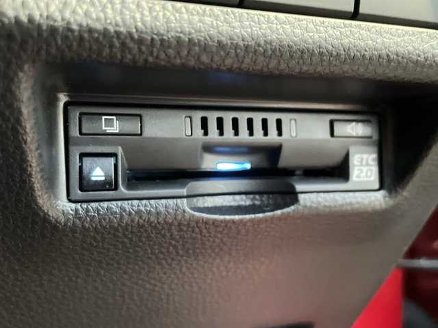 トヨタ ＲＡＶ４ ハイブリッドG 新潟県 2022(令4)年 3.1万km センシュアルレッドマイカ 4WD/純正9インチナビ/(AM/FM/Miracast/Bluetooth)/フルセグTV/トヨタセーフティセンス/・プリクラッシュセーフティ/・レーンキープアシスト/・オートハイビーム/・レーダークルーズコントロール/ブラインドスポットモニター/全方位カメラ/ビルトインＥＴＣ2.0/D/N席シートヒーター/D/N席エアシート/ステアリングヒーター/ＬＥＤヘッドライト/前後ドライブレコーダー/オートブレーキホールド/電動リアゲート/AC100V/置くだけ充電