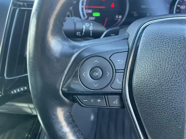 トヨタ クラウン ハイブリッド S 岡山県 2018(平30)年 12万km 黒 登録時走行距離119489km/純正ナビ/フルセグTV(AM/FM/CD/DVD/Bluetooth)/バックカメラ/ビルトインETC2.0/ドライブレコーダー/トヨタセーフティセンス/・レーダークルーズコントロール/・オートマチックハイビーム/・プリクラッシュセーフティ/・レーンディバーチャーアラート/横滑り防止装置/オートブレーキホールド/D/N席パワーシート/D/N席シートヒーター/ステアリングヒーター/純正フロアマット/17インチ純正AW