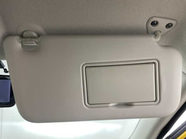 三菱 ｅＫクロス T 群馬県 2020(令2)年 5.5万km 黄 純正９型ナビ　全周囲カメラ　フルセグＴＶ　電子ミラー　マイパイロット　衝突被害軽減システム　クリアランスソナー　ＬＥＤヘッドライト　ヘッドライトレべライザー　ステアリングスイッチ　シートヒーター　禁煙