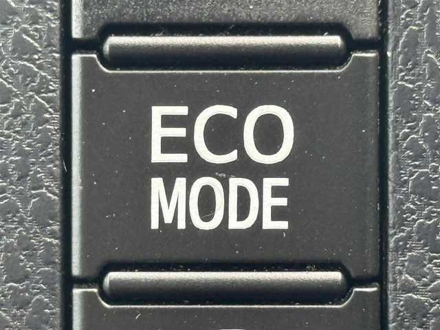 トヨタ ノア X 千葉県 2021(令3)年 6.3万km ボルドーマイカメタリック 社外ナビ/(Bluetooth/CD/AM/FM/AUX)/片側パワースライドドア/クルーズコントロール/バックカメラ/衝突軽減ブレーキ/レーンキープアシスト/コーナーセンサー/ETC/社外フロアマット/オートライト/オートマチックハイビーム/2列目サンバイザー/電動格納ミラー/リモコンキー