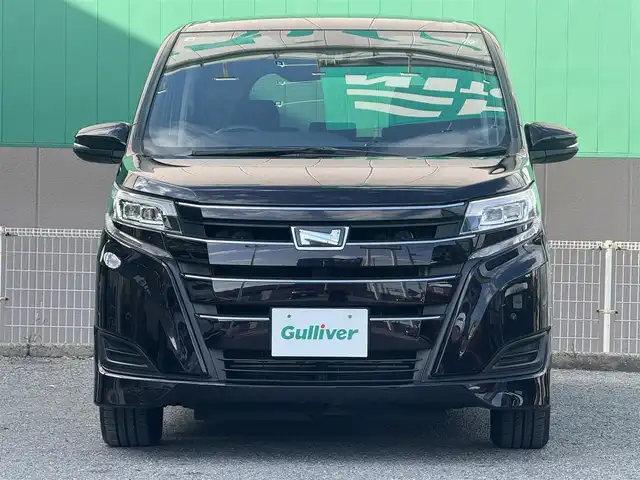 トヨタ ノア X 千葉県 2021(令3)年 6.3万km ボルドーマイカメタリック 社外ナビ/(Bluetooth/CD/AM/FM/AUX)/片側パワースライドドア/クルーズコントロール/バックカメラ/衝突軽減ブレーキ/レーンキープアシスト/コーナーセンサー/ETC/社外フロアマット/オートライト/オートマチックハイビーム/2列目サンバイザー/電動格納ミラー/リモコンキー