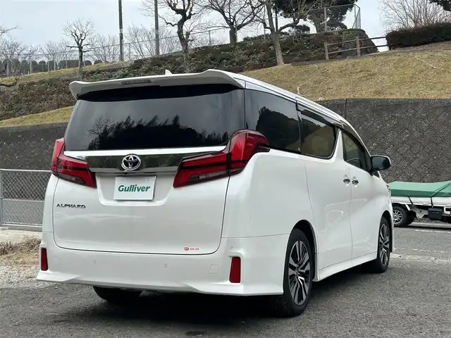 トヨタ アルファード S Cパッケージ 長崎県 2020(令2)年 4.6万km ホワイトパールクリスタルシャイン 登録時走行距離45795km/ワンオーナー/純正ナビ(BT/CD/DVD/フルセグ)/バックカメラ/フリップダウンモニター/サンルーフ/レーダークルーズコントロール/純正AW18インチ/オートマチックハイビーム/社外ドラレコ前後/両側パワースライドドア/電動リアゲート/100V充電/ETC/衝突被害軽減システム/ステアリングヒーター/スペアキー/保証書/取扱説明書