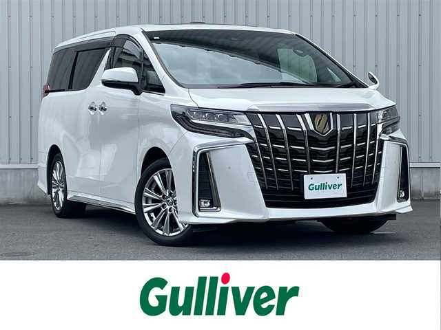 トヨタ アルファード S タイプゴールド 神奈川県 2021(令3)年 3.2万km ホワイトパールクリスタルシャイン 純正９インチディスプレイオーディオ　/CD/DVD/Bluetooth/USB/フルセグ　/バックカメラ　/ビルトインＥＴＣ２．０　/ツインムーンルーフ　/１３．３インチ後席モニター　/両側パワースライドドア　/デジタルインナーミラー　/レーダークルーズコントロール/電子パーキング/ブレーキホールド/デジタルインナーミラー/MTモード付AT/電動リアゲート/WAC/ハーフレザーシート/オットマン/プッシュスタート/オートライト/オートマチックハイビーム/W＋サイドエアバッグ/１００V充電/スマートキー/純正フロアマット/ABS/横滑り防止装置/レーンキープアシスト/LEDヘッドライト/衝突被害軽減システム