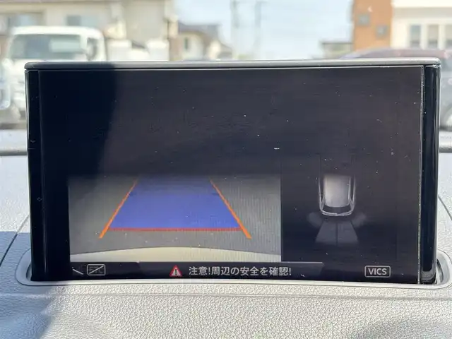 アウディ Ａ３ SB SラインダイナミックLTD 大分県 2020(令2)年 9.2万km 白 ・純正ナビ(CD.DVD.SD.BT.USB)/・バックカメラ/・フルセグテレビ/・衝突軽減ブレーキ/・ETC/・コーナーセンサー/・クルーズコントロール/・パドルシフト/・ステアリングリモコン/・パワーシート/・シートヒーター/・オートライト/・スマートキー