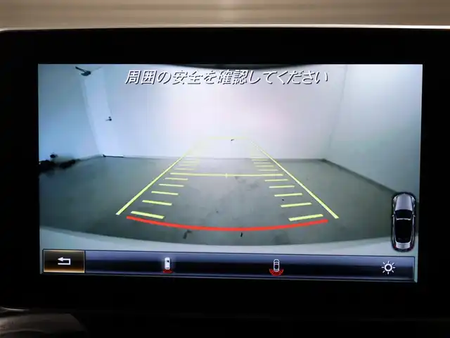 メルセデス・ベンツ Ｃ１８０ カブリオレ スポーツ 静岡県 2017(平29)年 9.6万km ダイヤモンドホワイト HDDナビ/ワンセグテレビ/バックカメラ/アイドリングストップ/オットマン/プッシュスタート/ETC/シートヒーター/シートクーラー/レーダーセーフティパッケージ/AMGスタイリングパッケージ/パドルシフト/19インチマルチスポークAW
