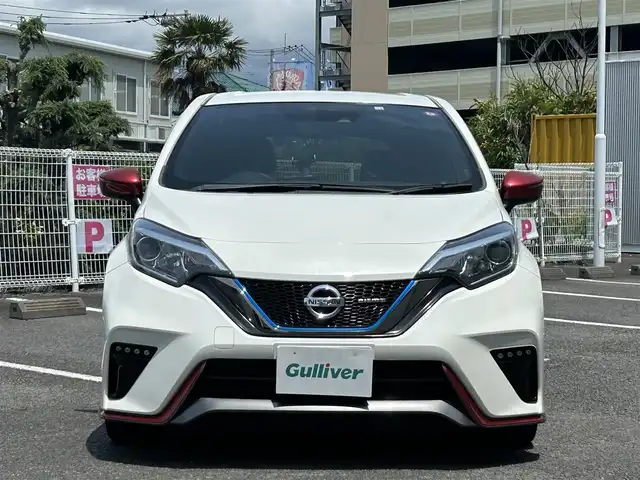 日産 ノート e－パワー ニスモ 静岡県 2017(平29)年 6万km 白 ユーザー買取車両/純正SD（MJ116D-W）/　【BT/地デジTV】/純正16インチAW/バックカメラ/レーンキープアシスト/衝突軽減システム/横滑り防止/車両接近通報装置/プッシュスタート/ETC