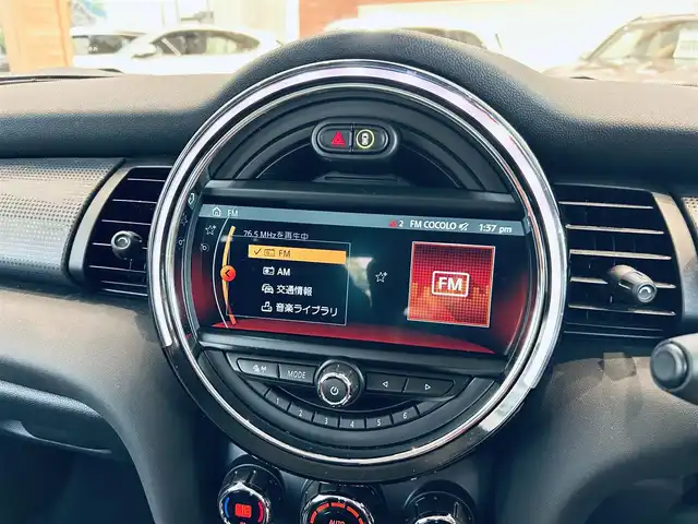 ＭＩＮＩ ミニ クーパー 大阪府 2019(平31)年 4万km 緑 ペッパーP/インテリジェントセーフティ/純正ナビ/バックカメラ/純正15インチAW/クリアランスソナー/ETC/ドラレコ
