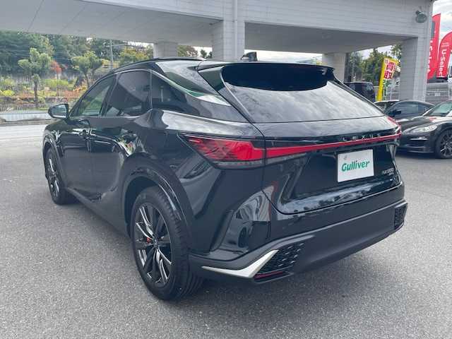 レクサス ＲＸ 350 Fスポーツ 大阪府 2025(令7)年 0.2万km グラファイトブラックガラスフレーク /禁煙ワンオーナー//パノラマルーフ//純ナビ付き14インチタッチディスプレーオーディオ//前席パワーシート/シートヒーター/ベンチレーション//オレッジキャリパー//パワーバックドア//ビルトインETC//レーダークルーズコントロール//レーンディパーチャーアラート//レーントレーシングアシスト//レーンチェンジアシスト//ロードサインアシスト//パノラマルーフ//純正21AW